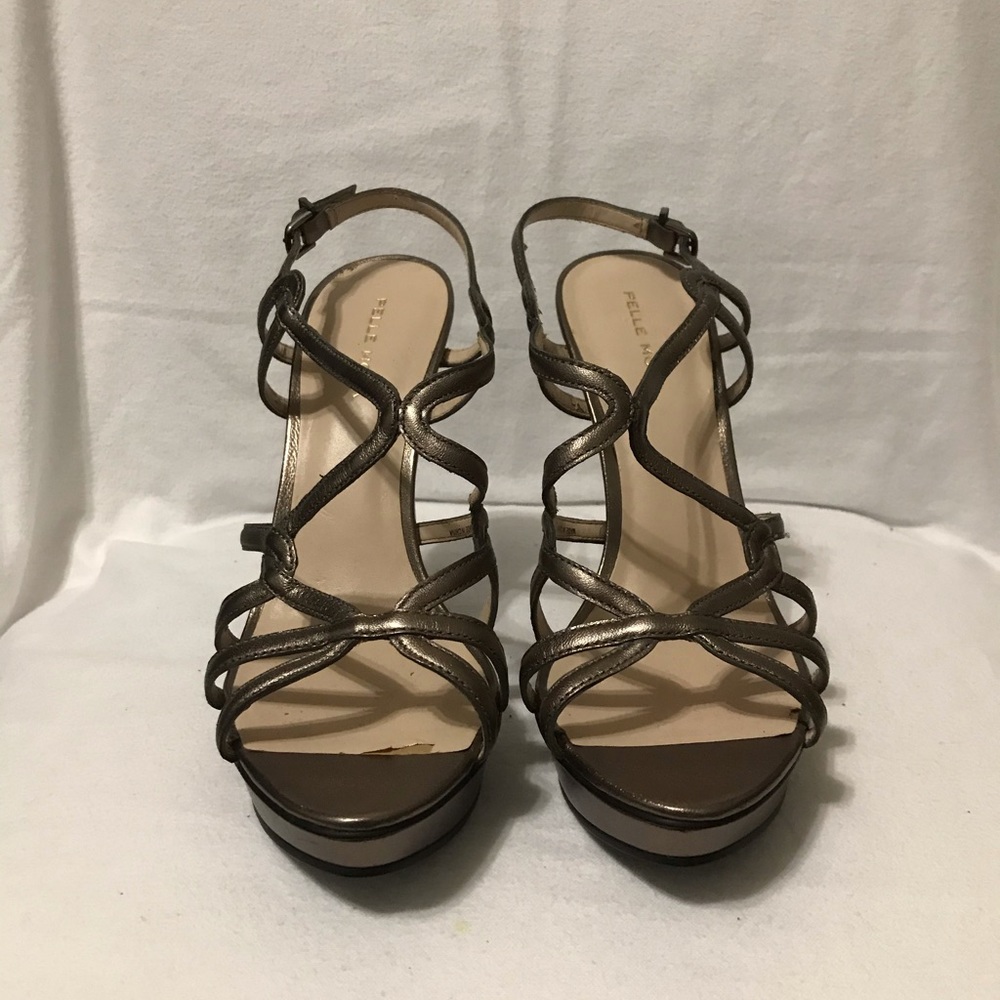 Women’s Pelle Moda Platform Sandal Size 10 1/2